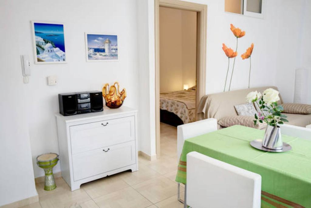 Thelma'S Apartment Atene Esterno foto